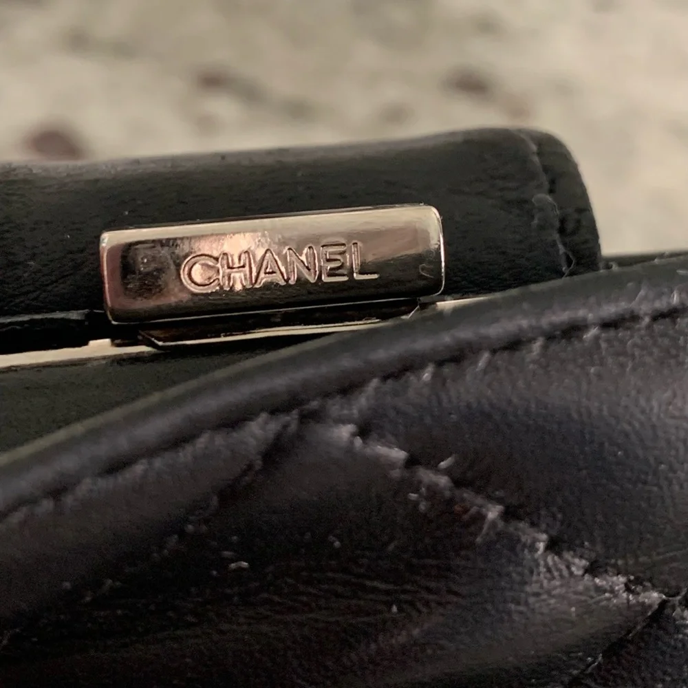 Authentic CHANEL CC Cambon leather‎ quilted compact wallet